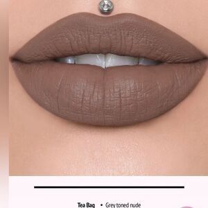 NIB Jeffree Star Velour Liquid Lipstick in‎ tea bag